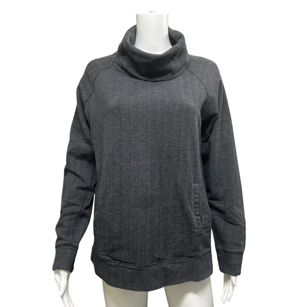 Classic Roots Canada Gray Herringbone High Loose Neck Cozy Top Size M
